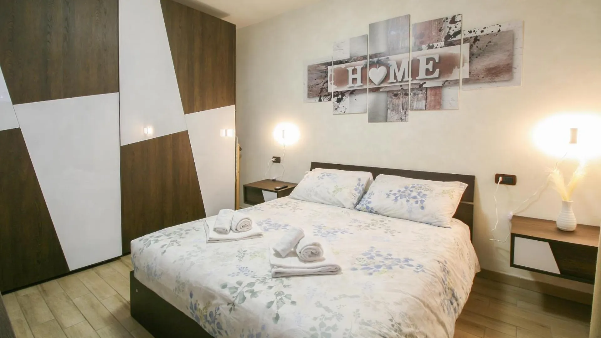 Old Lighthouse - Beach Apartment - Fiumicino Airport