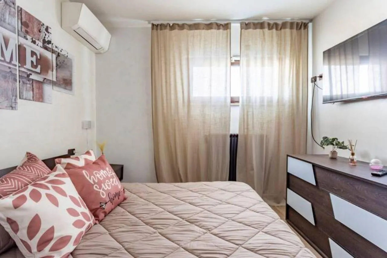 Old Lighthouse - Beach Apartment - Fiumicino Airport